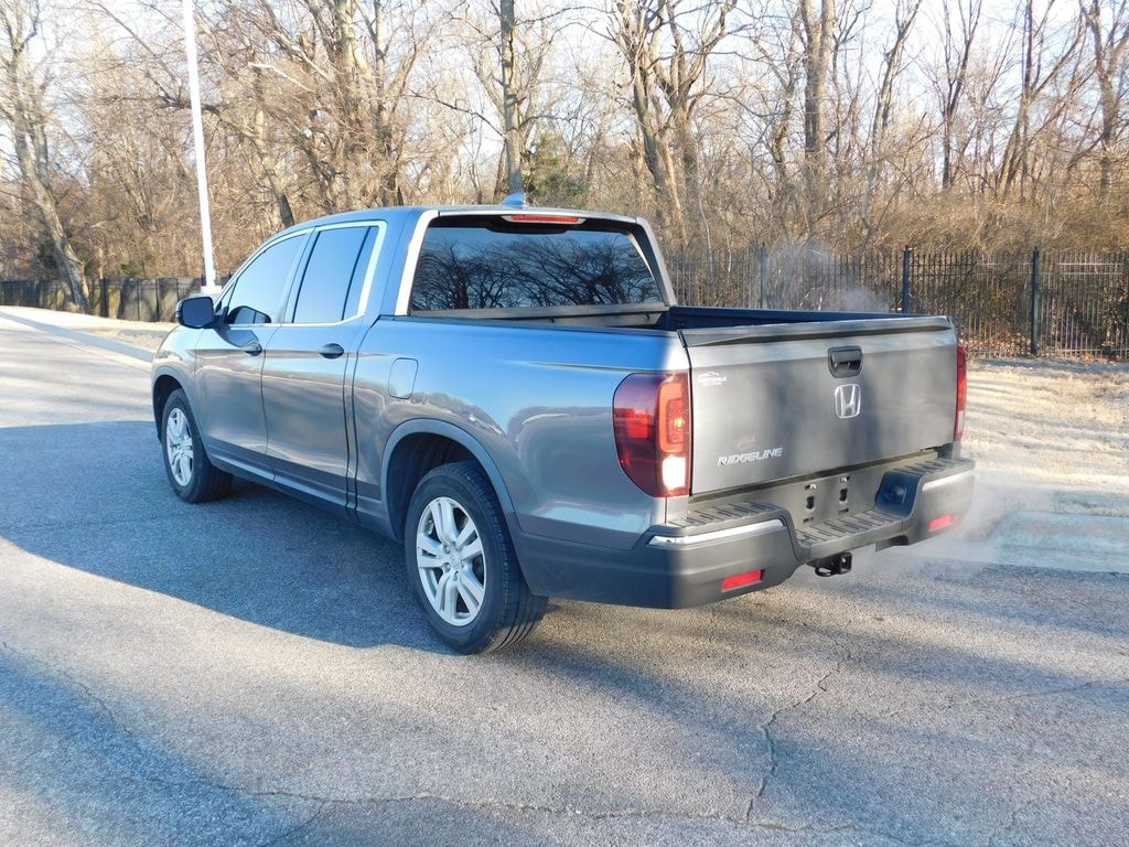 Used 2017 Honda Ridgeline RT Truck Crew Cab