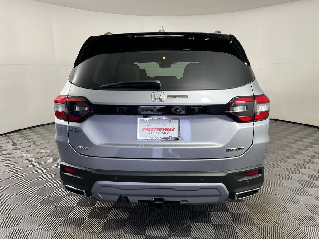 New 2025 Honda Pilot Touring SUV