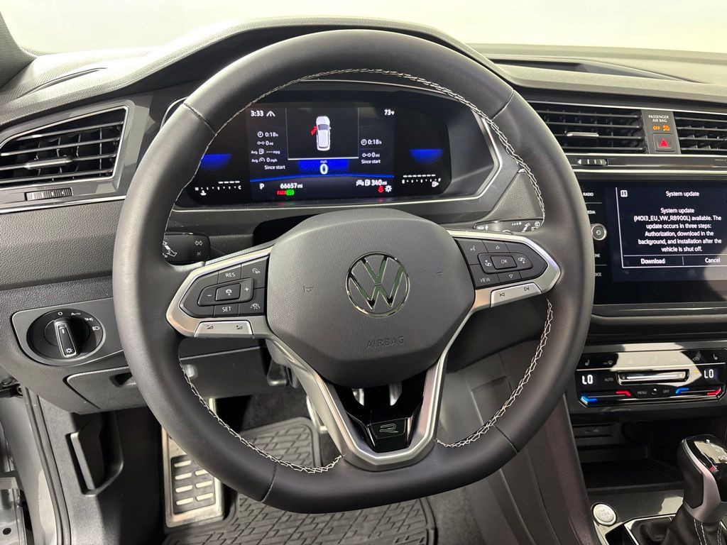 2023 Volkswagen Tiguan SE R-LINE BLACK - Photo 25