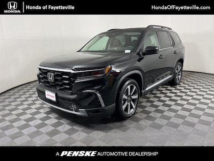 2023 Honda Pilot Touring SUV