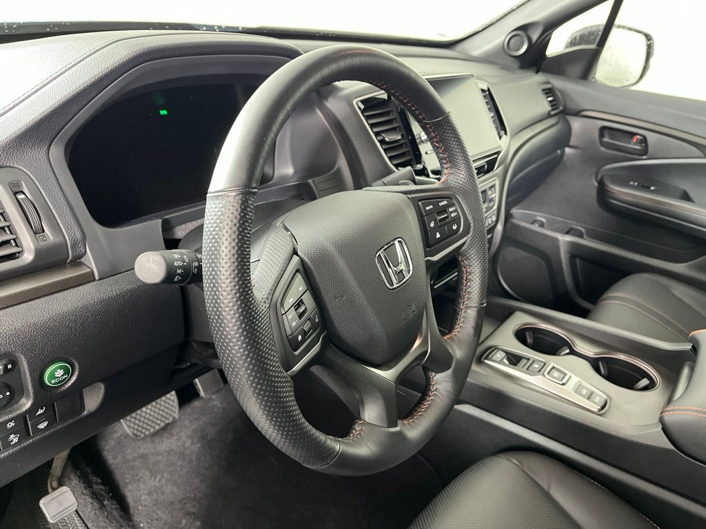 2025 Honda Ridgeline TrailSport - Photo 24