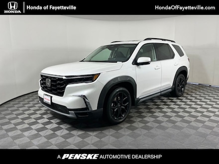 2025 Honda Pilot Touring SUV