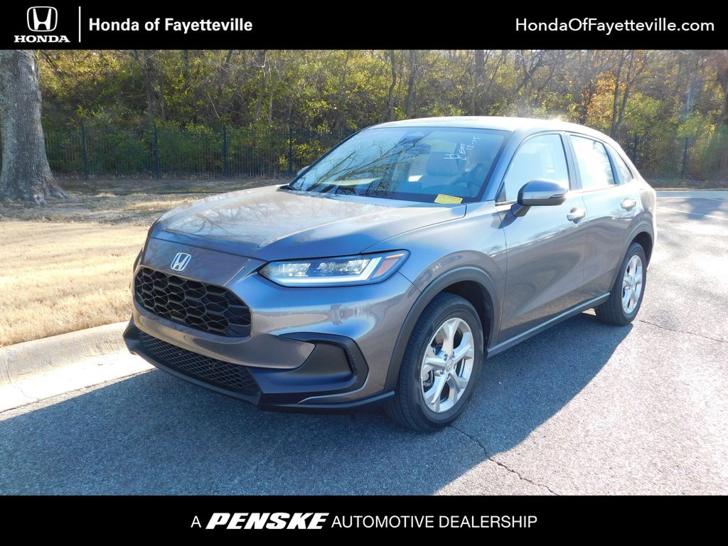 2025 Honda HR-V LX's photo