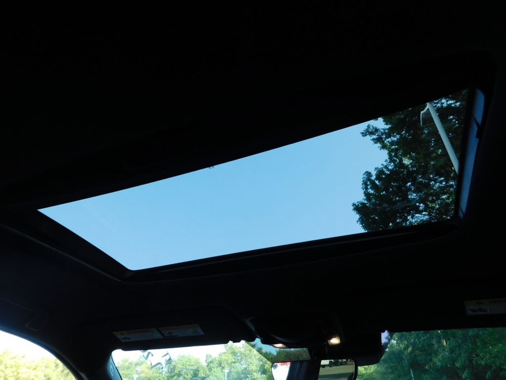 2025 Honda Ridgeline Black Edition - Photo 4