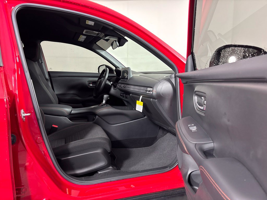 2025 Honda HR-V Sport - Photo 8