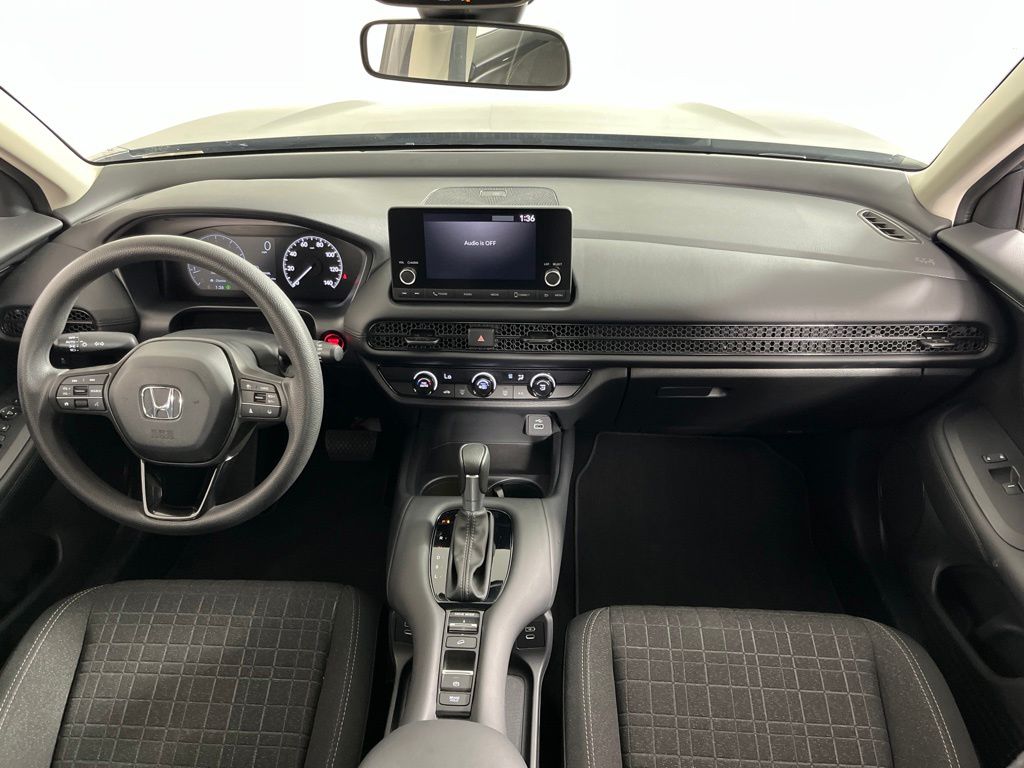 2025 Honda HR-V LX - Photo 14