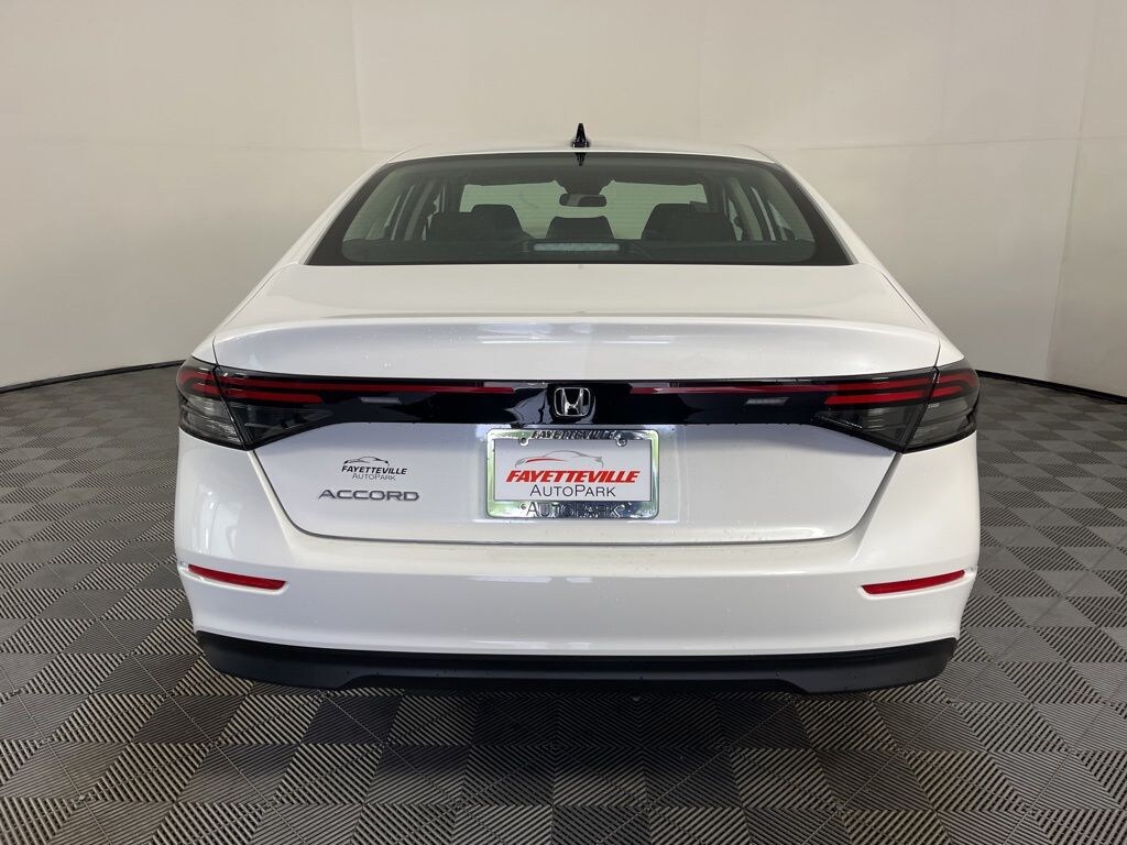 New 2026 Honda Accord SE Sedan