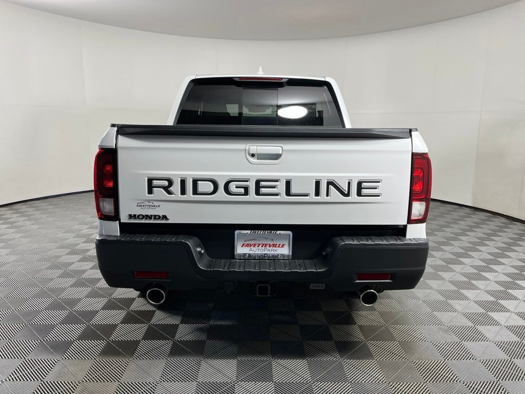 New 2026 Honda Ridgeline RTL Truck Crew Cab