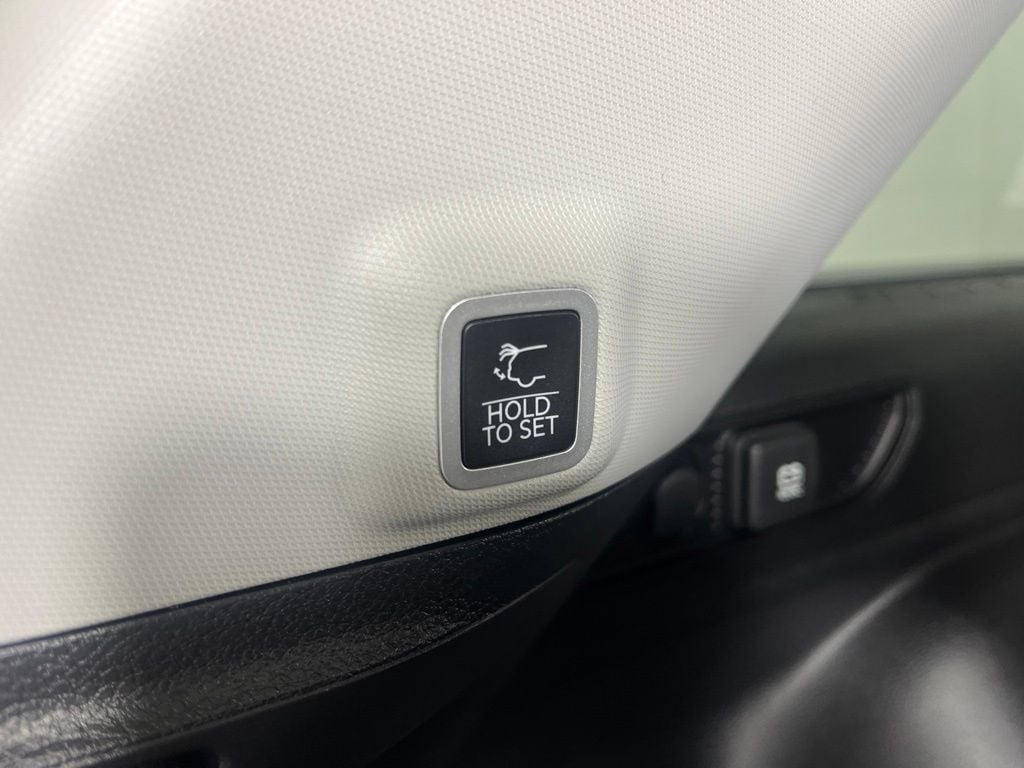 2023 Jeep Grand Cherokee Limited - Photo 11