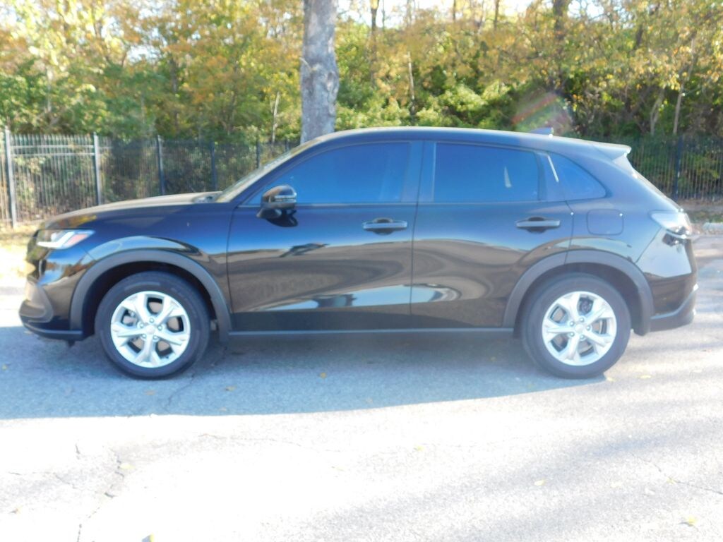 Certified 2023 Honda HR-V LX SUV