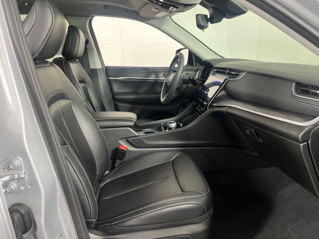 2023 Jeep Grand Cherokee Limited - Photo 6