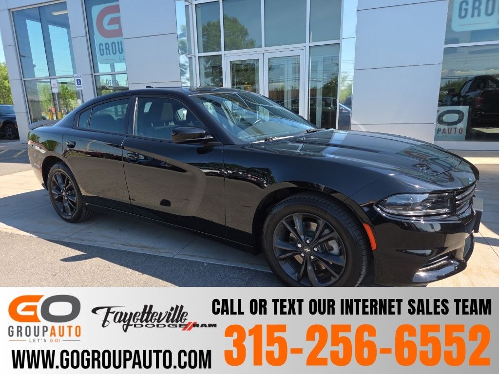 Used 2023 Dodge Charger SXT Sedan