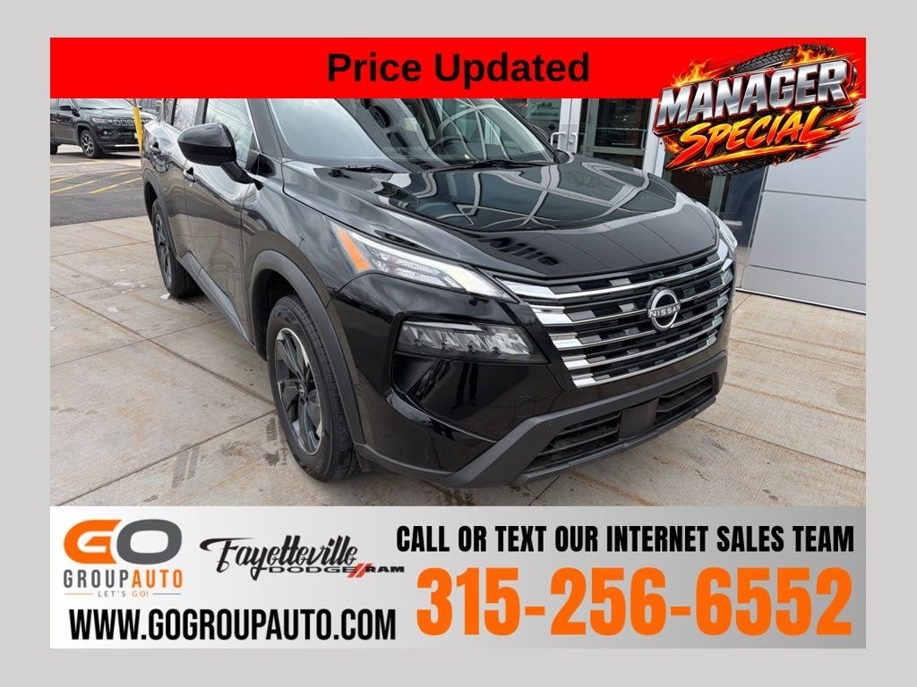 Used 2024 Nissan Rogue SV SUV