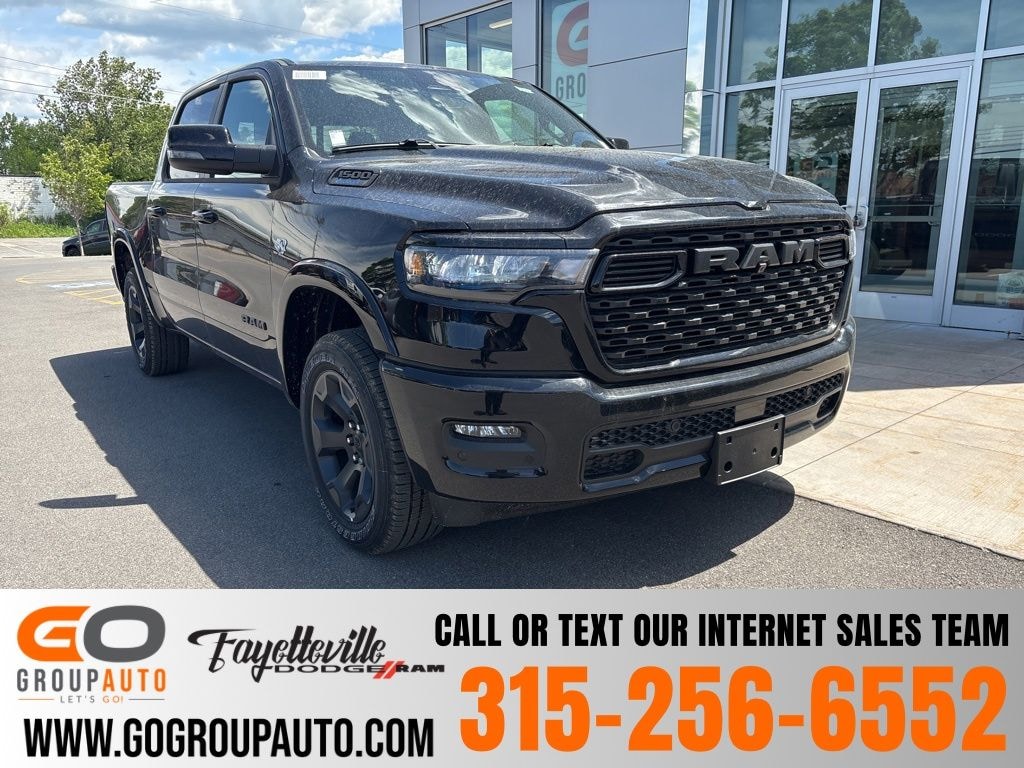 New 2026 Ram 1500 BIG HORN CREW CAB 4X4 5'7 BOX Pickup