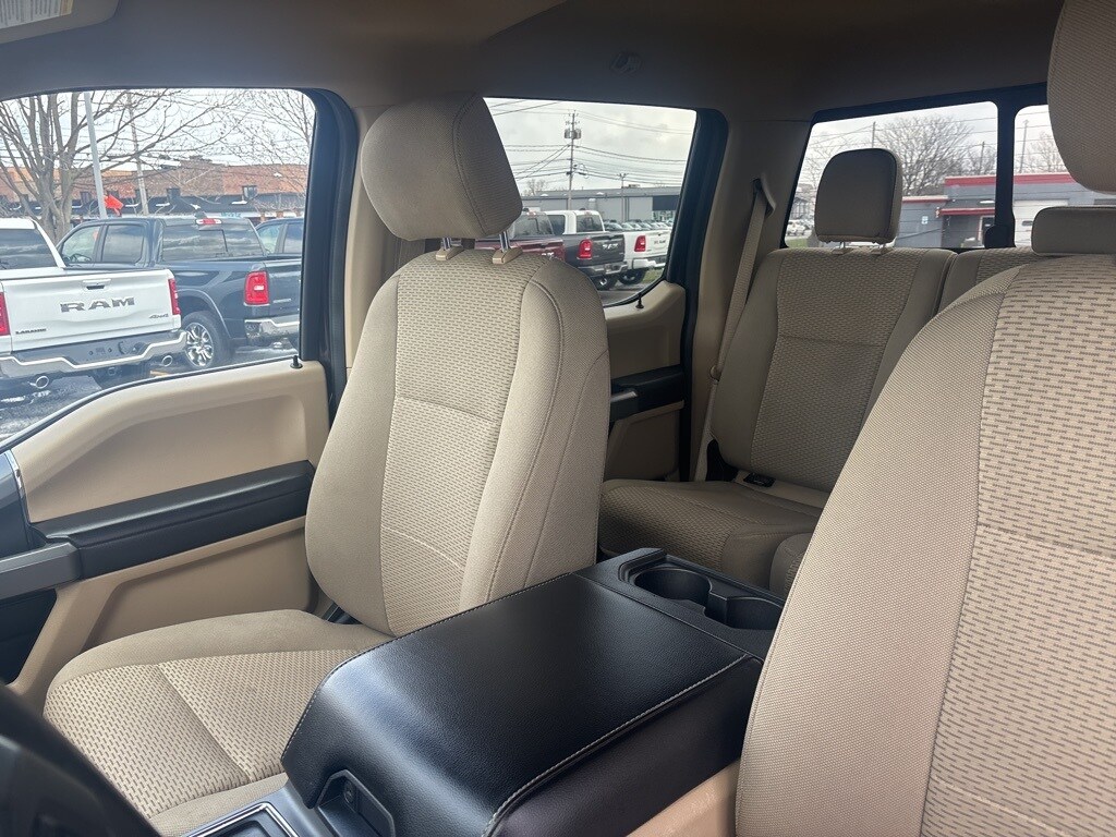 2020 Ford F-150 XLT photo 4