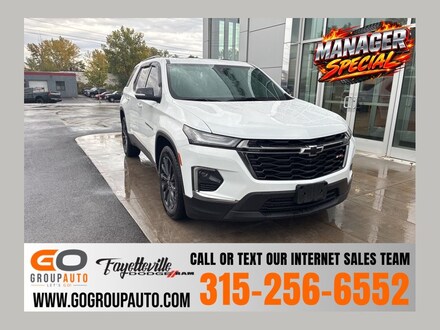 2023 Chevrolet Traverse RS SUV