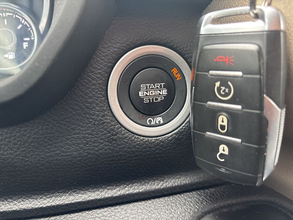 2022 RAM Ram 1500 Pickup Laramie - Photo 36