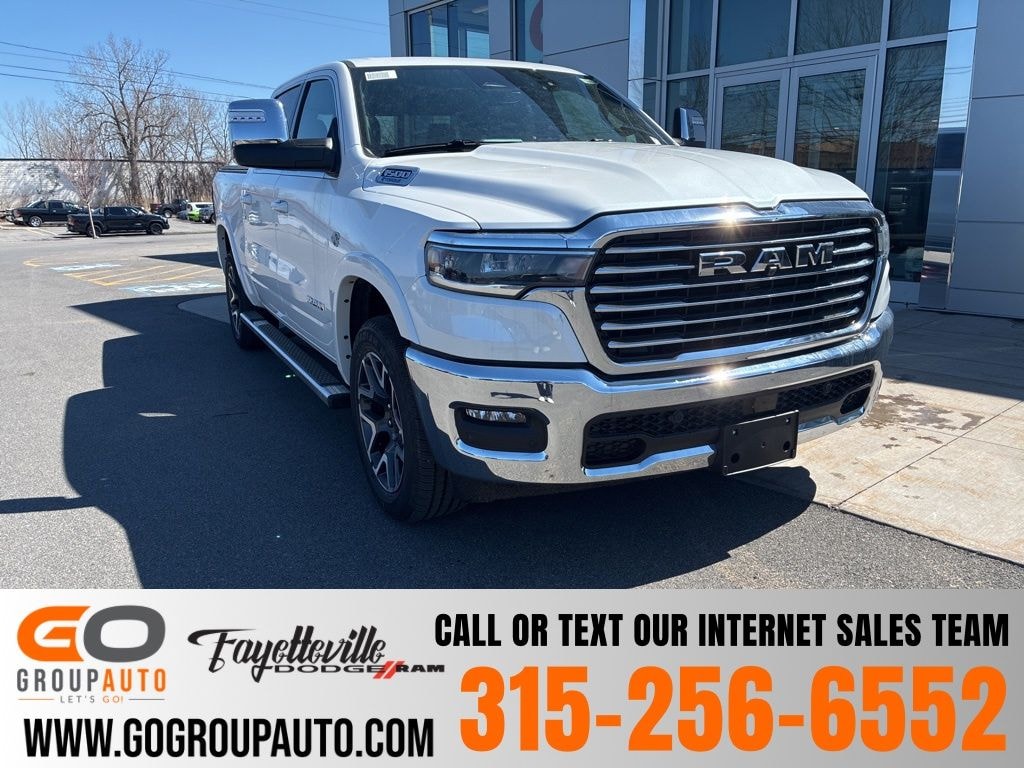 New 2026 Ram 1500 LARAMIE CREW CAB 4X4 5'7 BOX Pickup