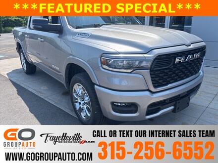 2026 Ram 1500 BIG HORN CREW CAB 4X4 5'7 BOX Pickup