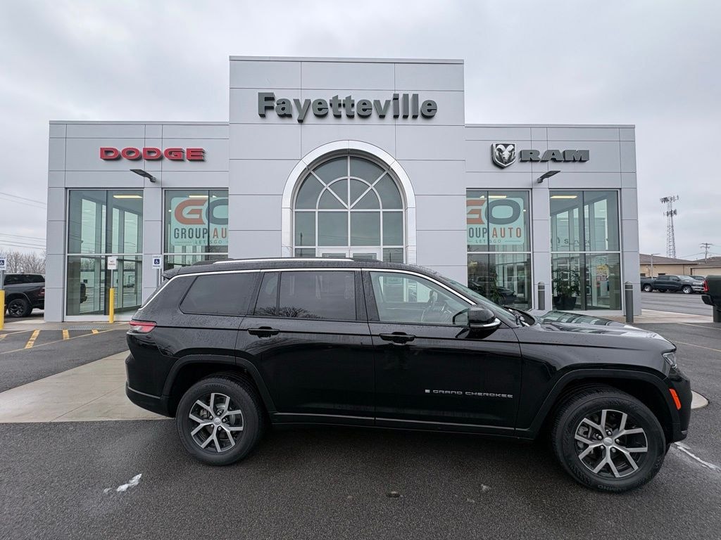 Used 2023 Jeep Grand Cherokee L Limited SUV