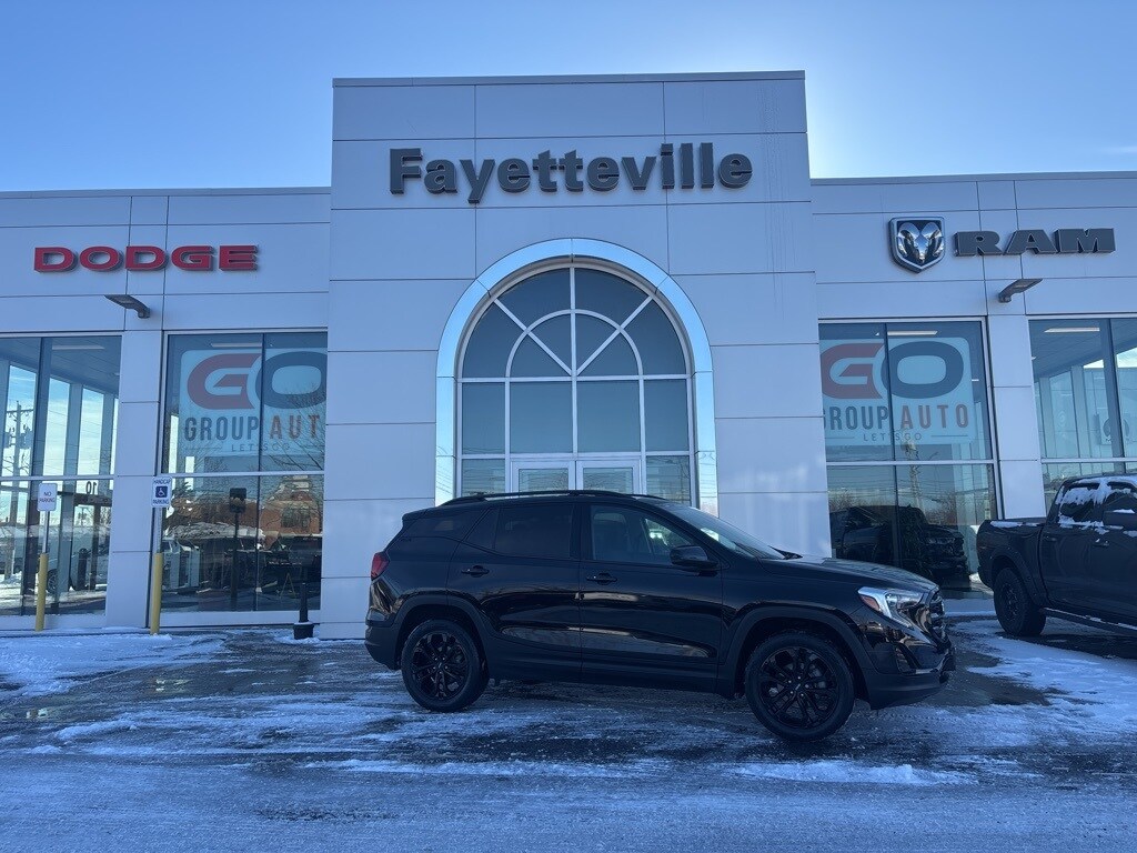 Used 2020 GMC Terrain SLE SUV