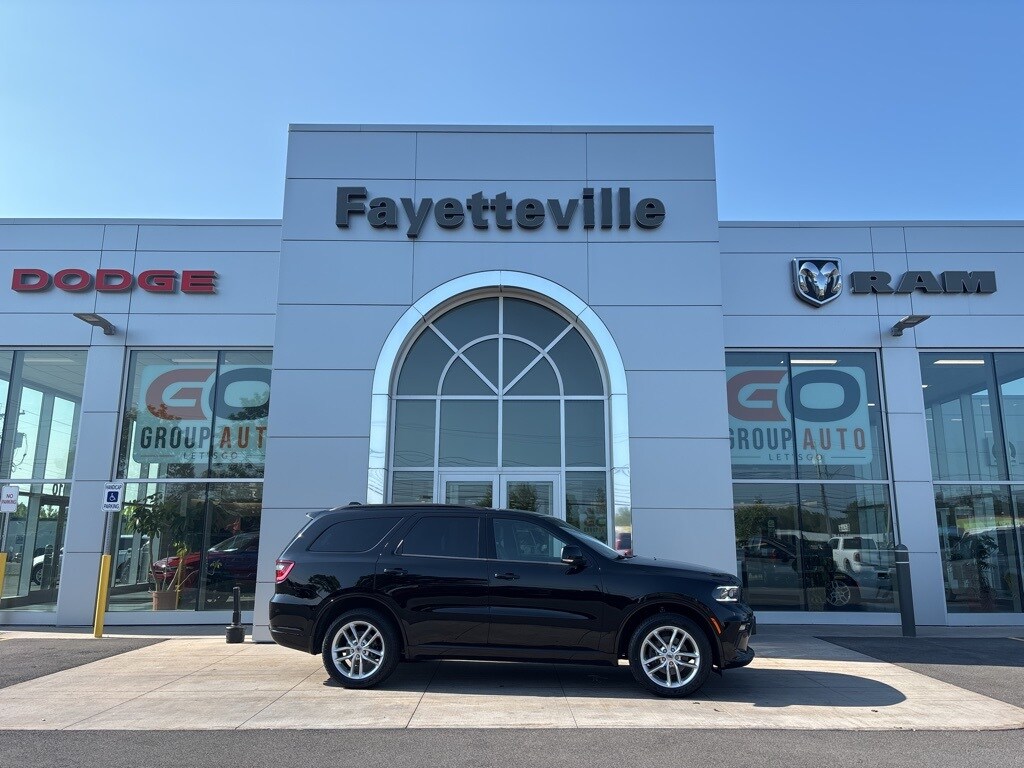 2022 Dodge Durango GT Plus photo 2