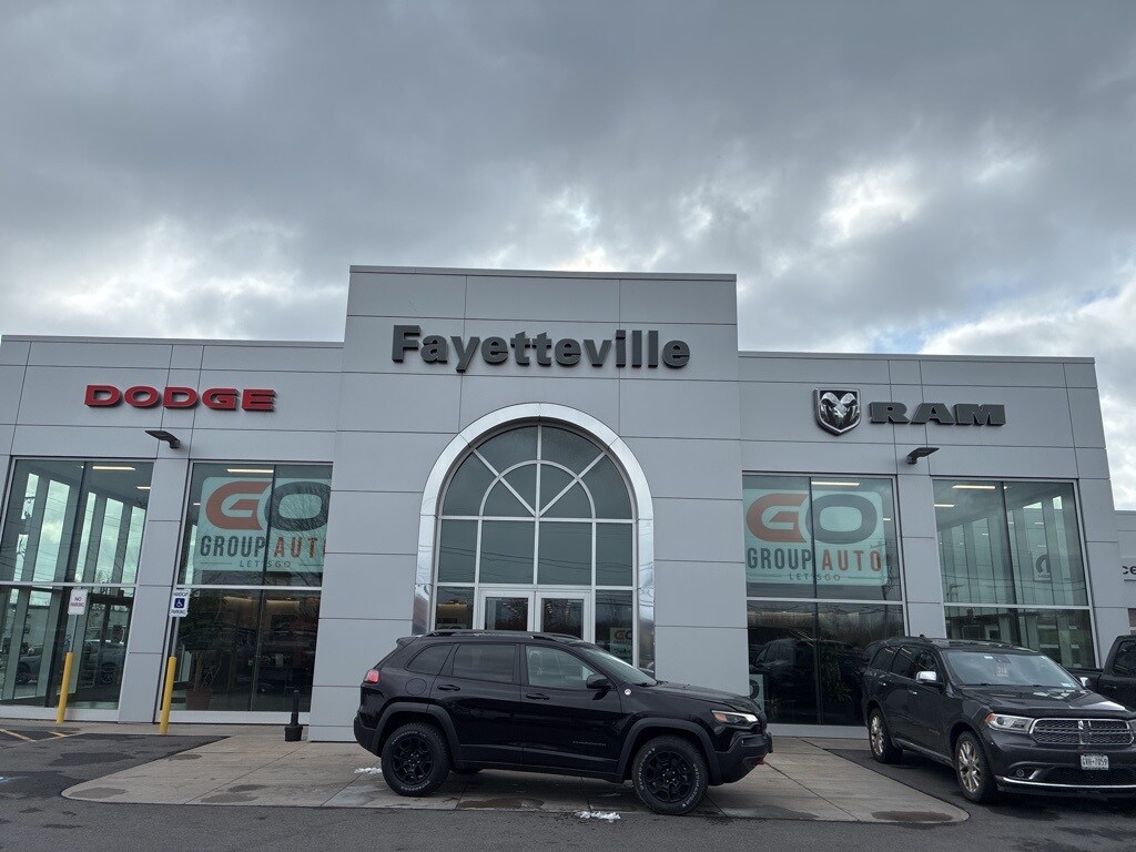 Used 2021 Jeep Cherokee Trailhawk SUV