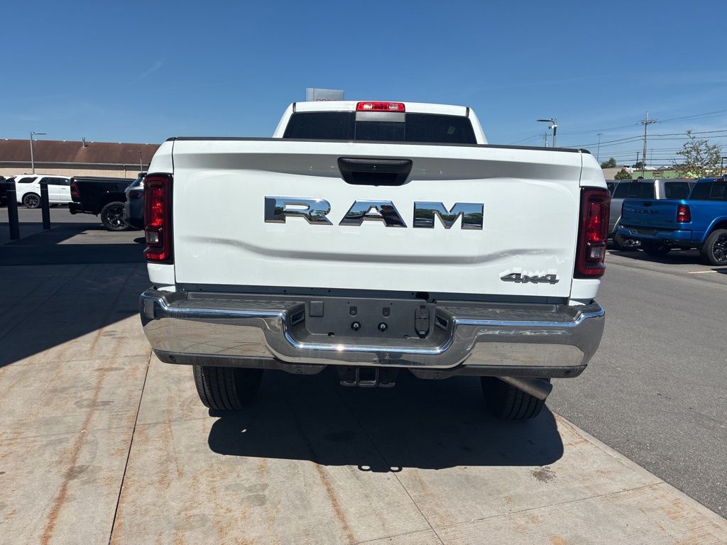 2026 RAM 2500 Tradesman - Photo 13