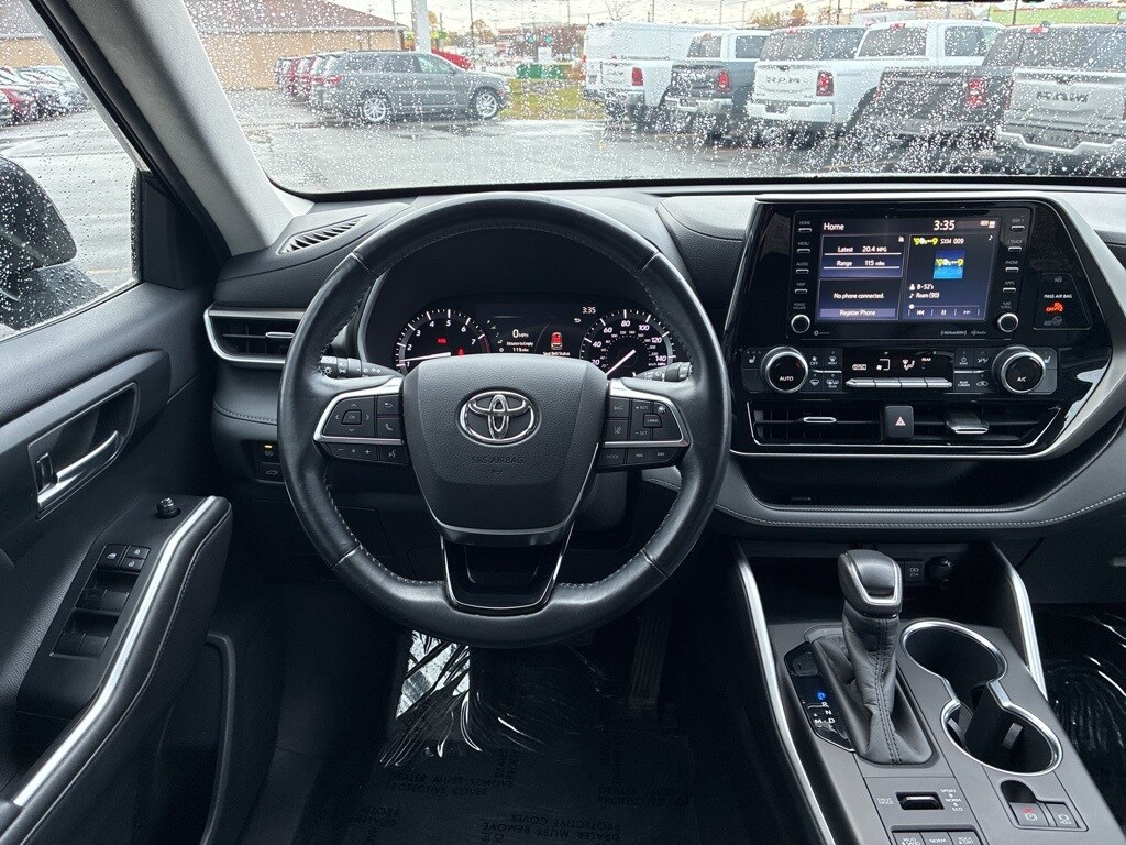 Used 2020 Toyota Highlander XLE SUV