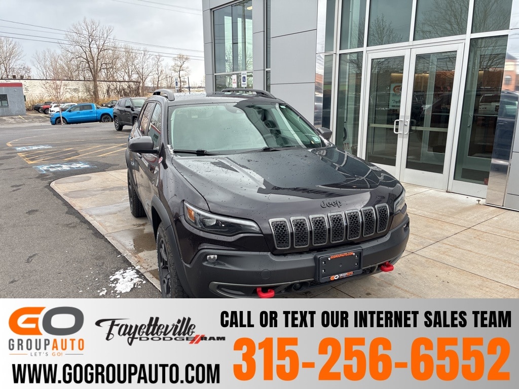 Used 2021 Jeep Cherokee Trailhawk SUV
