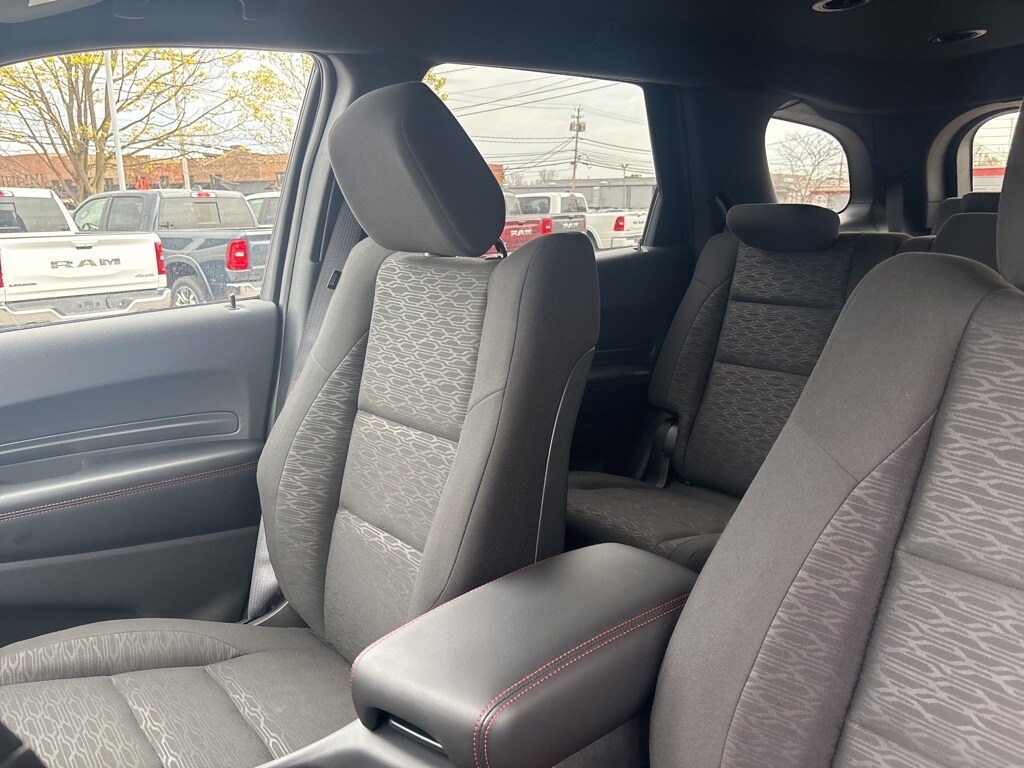 2025 Dodge Durango GT photo 4