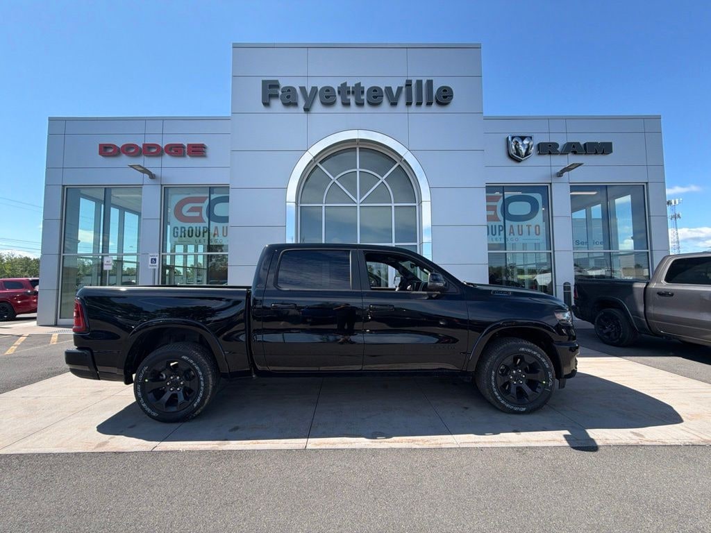 New 2026 Ram 1500 BIG HORN CREW CAB 4X4 5'7 BOX Pickup