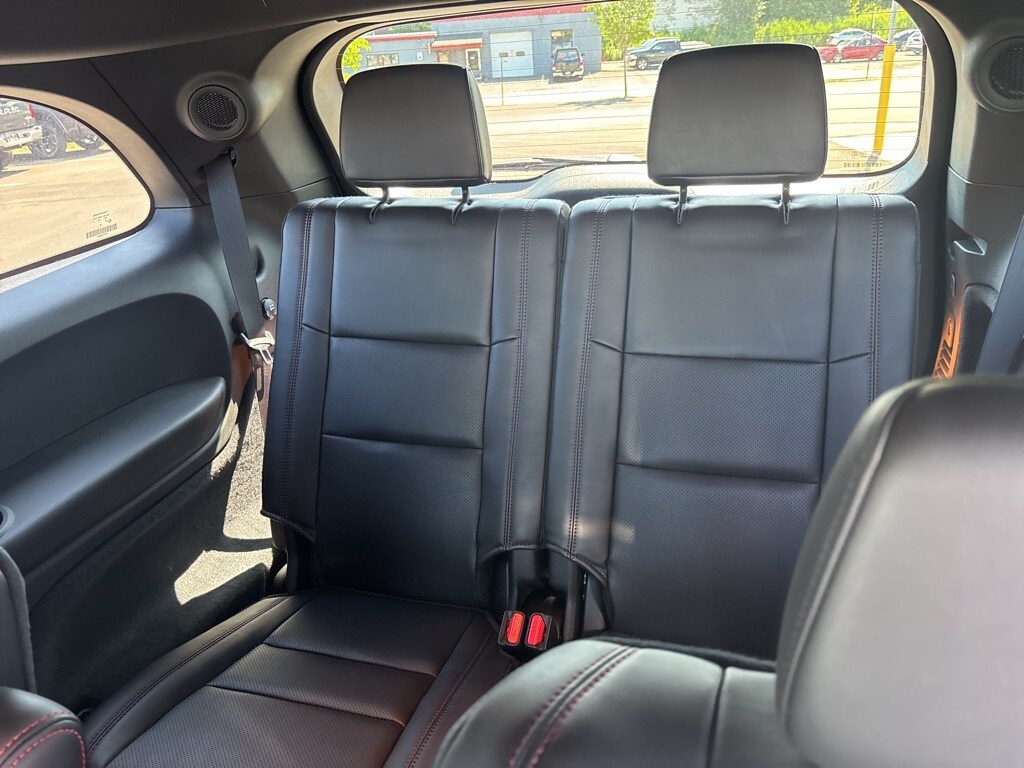 2025 Dodge Durango R/T Plus photo 4