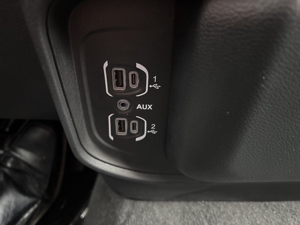 2022 RAM Ram 1500 Pickup Laramie - Photo 32