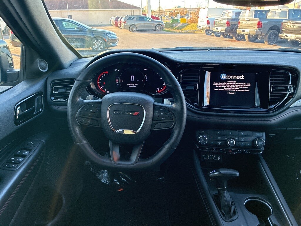 2023 Dodge Durango GT photo 2