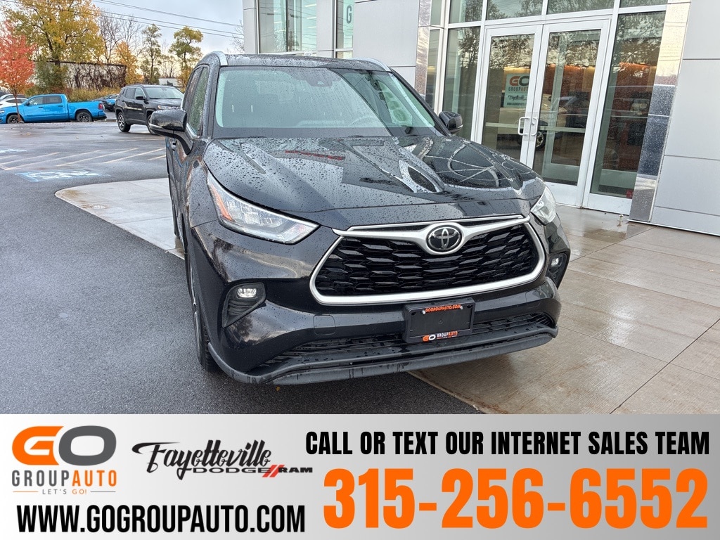 Used 2020 Toyota Highlander XLE SUV