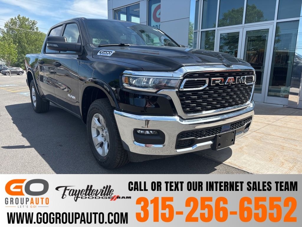 New 2026 Ram 1500 BIG HORN CREW CAB 4X4 5'7 BOX Pickup