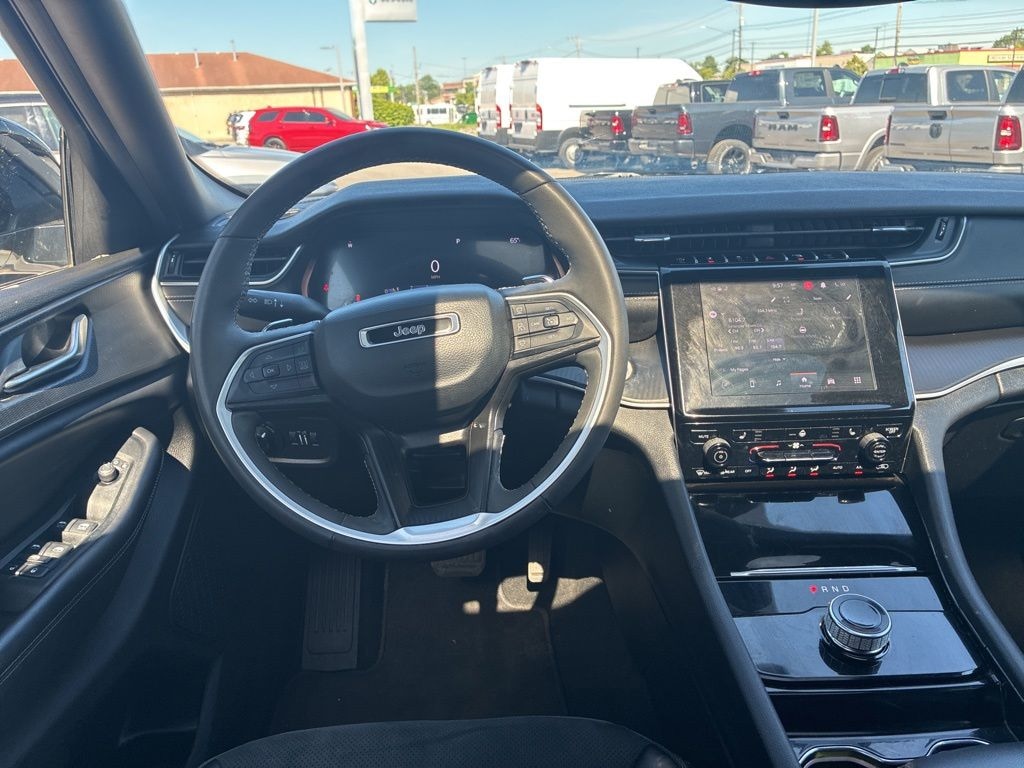 Used 2023 Jeep Grand Cherokee Altitude X SUV