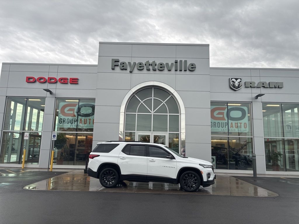 Used 2023 Chevrolet Traverse RS SUV