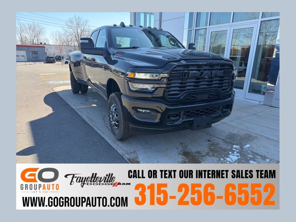 New 2026 Ram 3500 BIG HORN CREW CAB 4X4 8' BOX Pickup