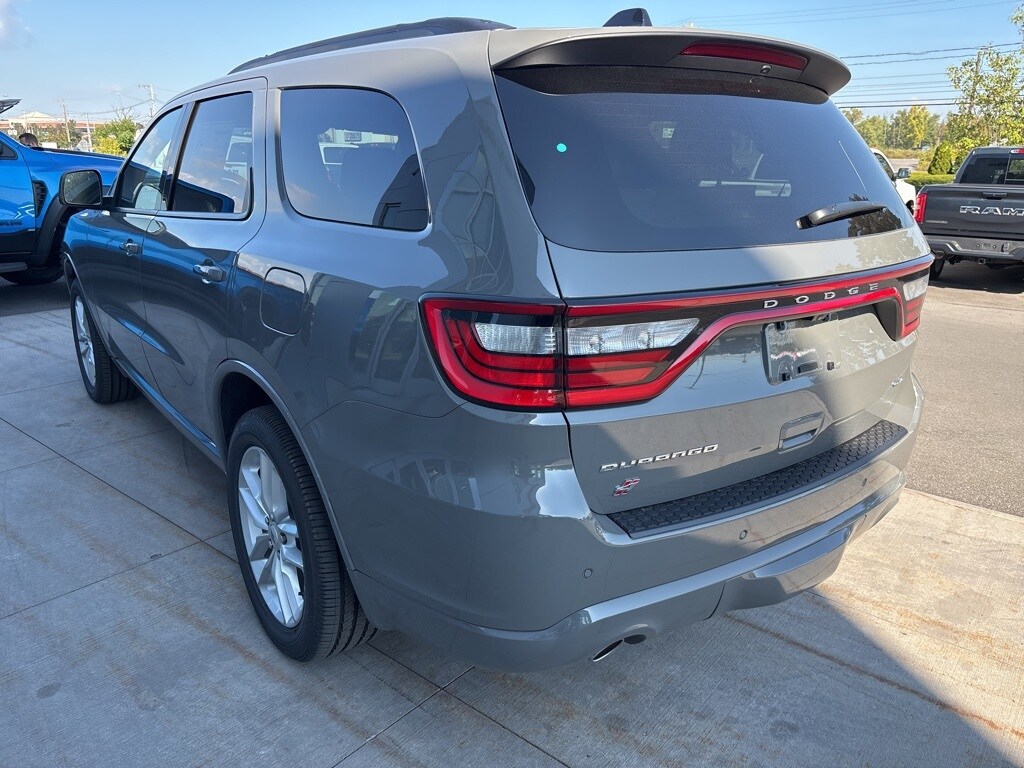 2026 Dodge Durango GT Plus photo 2