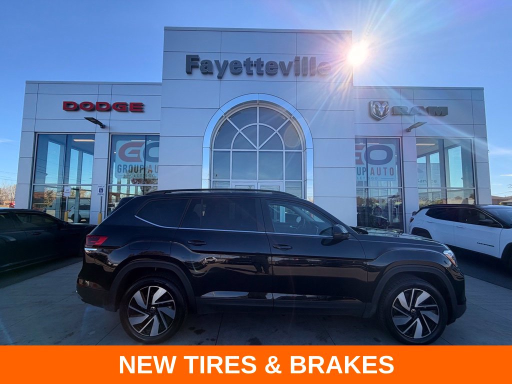 Used 2025 Volkswagen Atlas 2.0T SE w/Technology SUV