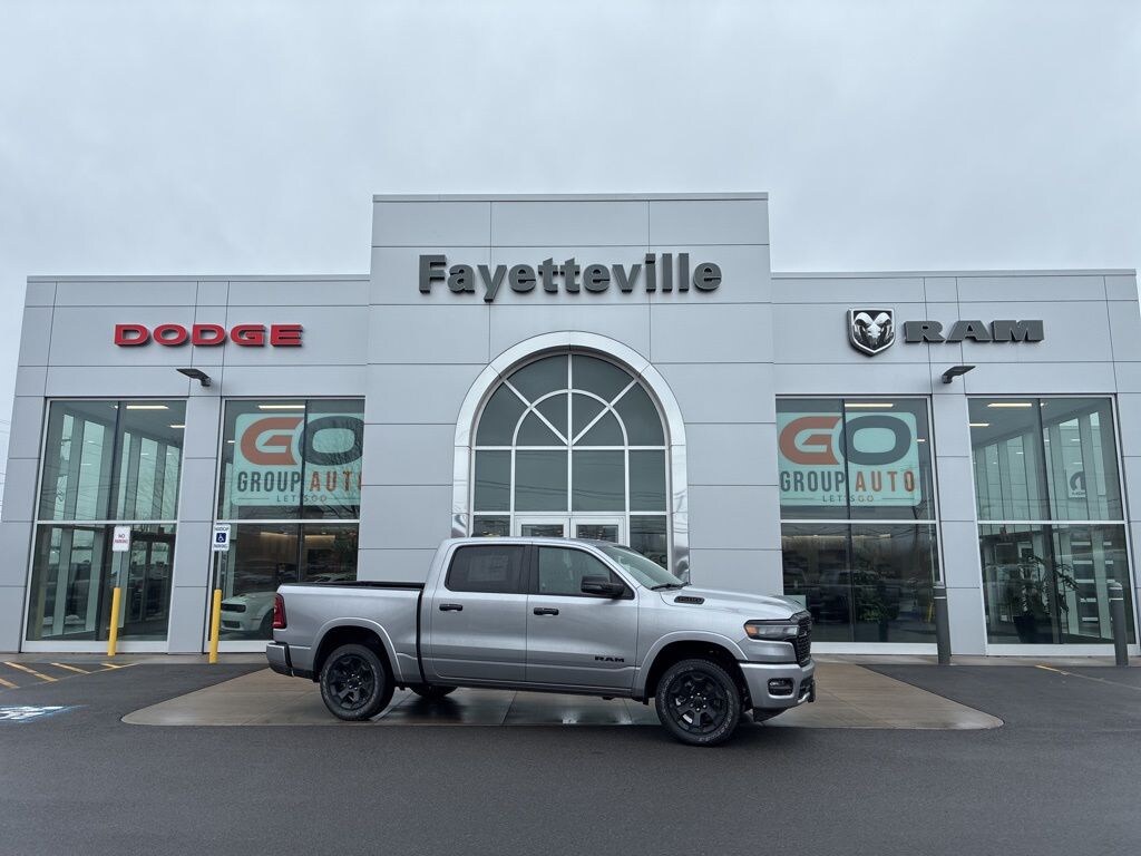 New 2026 Ram 1500 BIG HORN CREW CAB 4X4 5'7 BOX Pickup