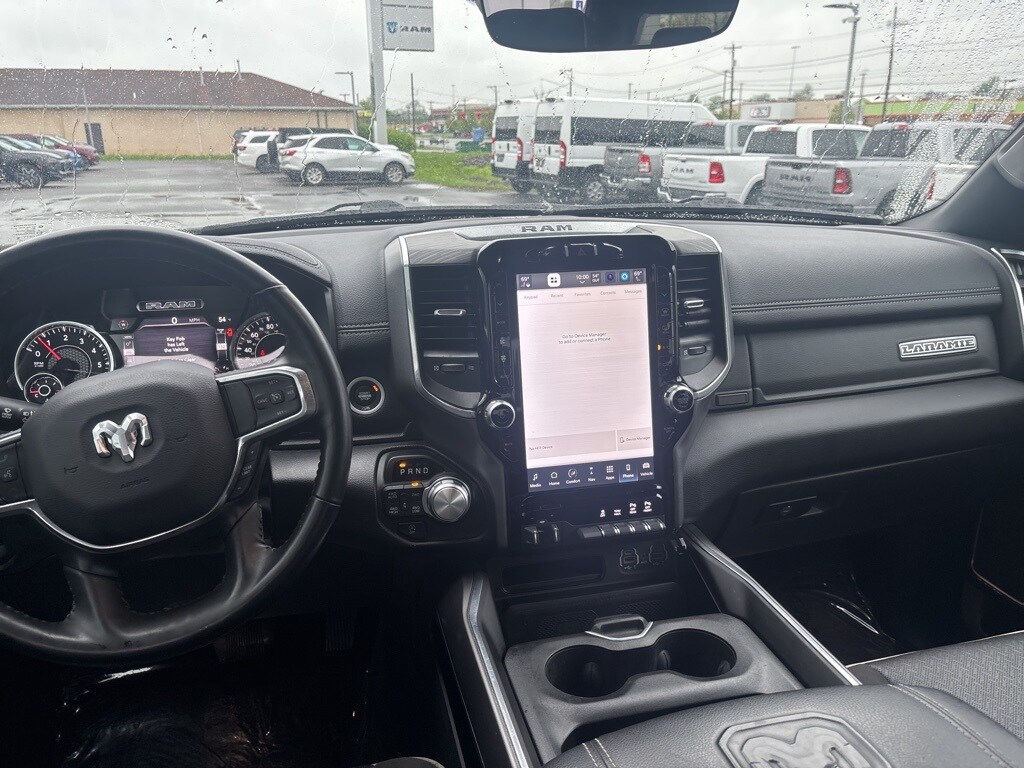 2023 Ram 1500 Laramie photo 3