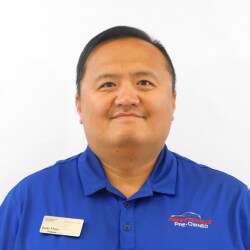 Staff member Solo Thao from ID_fedc7f