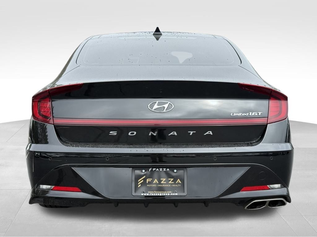 2022 Hyundai Sonata Limited photo 4