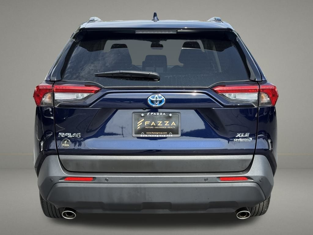 2024 Toyota RAV4 Hybrid XLE Premium photo 3