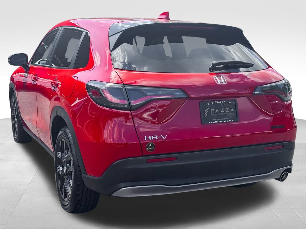 2025 Honda HR-V Sport photo 3