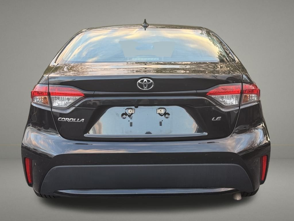 2022 Toyota Corolla LE photo 4