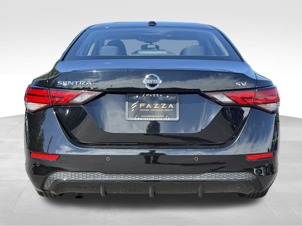 2022 Nissan Sentra SV photo 4